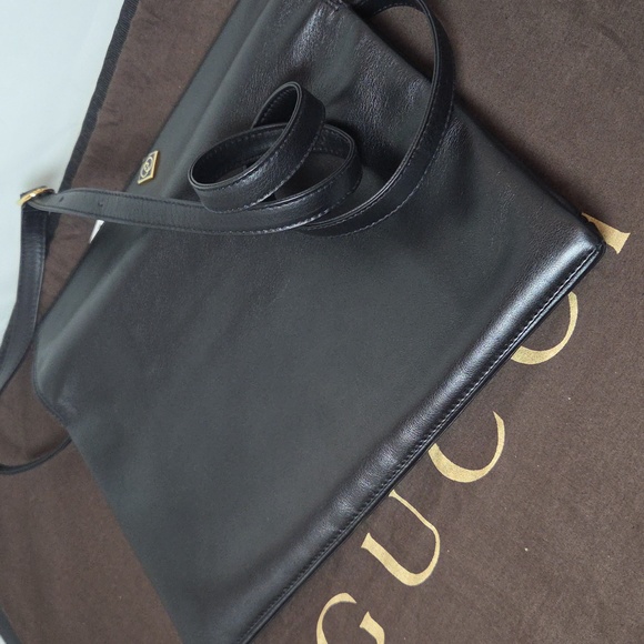GUCCI 1970's Ultra Rare Collectable black leather clutch /crossbody/shoulder bag - Picture 16 of 17